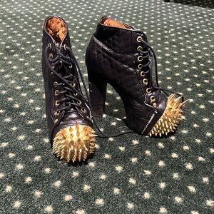 Jeffrey Campbell lita-crown black and gold size 5m with box